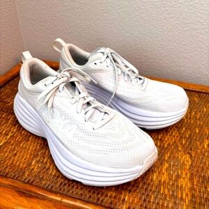 Hoka Bondi 8 white
